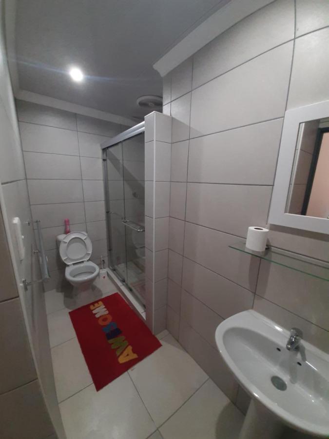 Lux Rooms On 37 Блумфонтейн Экстерьер фото
